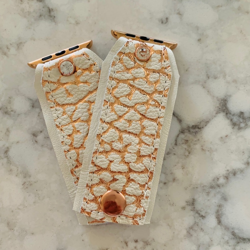 XS 42/44 Rose Gold/White Leather Apple Watch Band